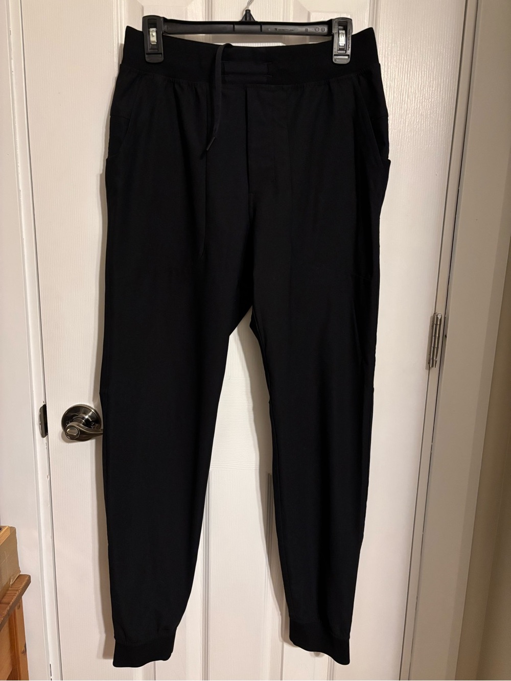 Lululemon Men's Black ABC Jogger Pants - Classic Comfort